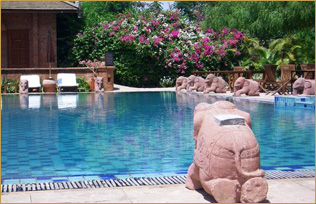 Hotel @ Tharabar Gate